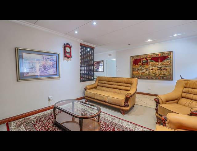 3 BEDROOM HOUSE FOR SALE IN MONTGOMERY PARK